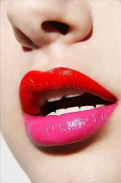 Image of LUXURY LIPS PEEL OFF MASK PINK AND RED (2 IN A PACK)