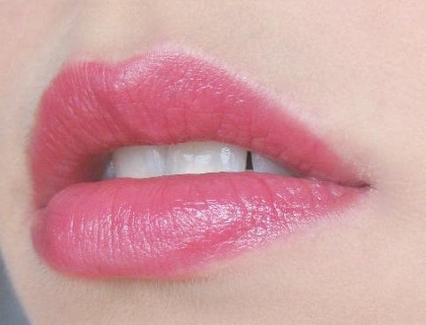Image of LUXURY LIPS PEEL OFF MASK PINK AND RED (2 IN A PACK)